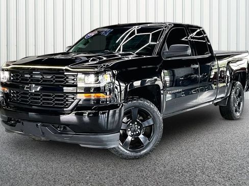 Used 2016 Chevrolet Silverado 1500 Custom w/ Rally 1 Edition AWD/4WD image 3