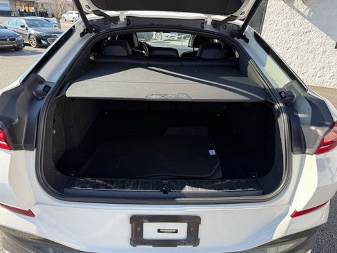 Used 2020 BMW X6 xDrive40i w/ M Sport Package image 6