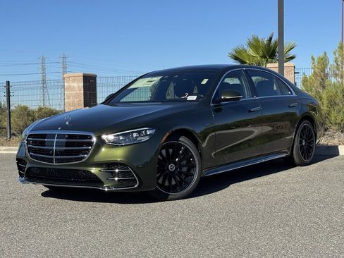 New 2026 Mercedes-Benz S 580 4MATIC Sedan image 2