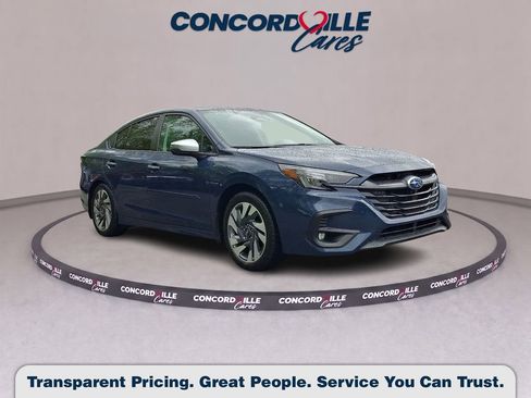 Used 2023 Subaru Legacy Touring XT AWD/4WD image 1