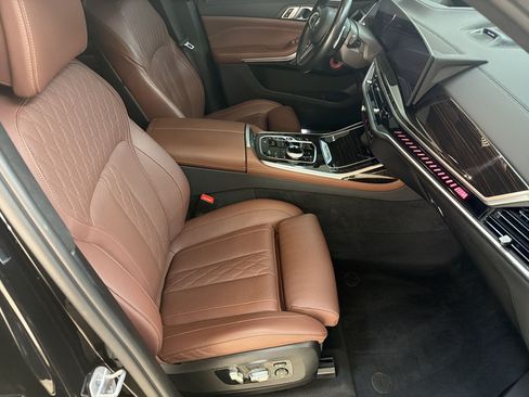 Used 2023 BMW X7 M60i w/ Executive Package AWD/4WD image 29