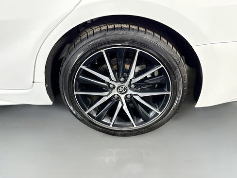 Used 2023 Toyota Camry SE image 36