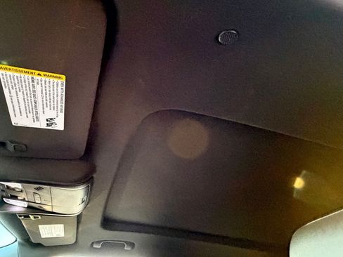 Used 2021 Chevrolet Blazer RS w/ LPO, Floor Liner Package FWD image 33