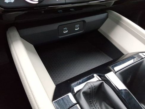 Used 2023 Honda Accord EX-L image 34