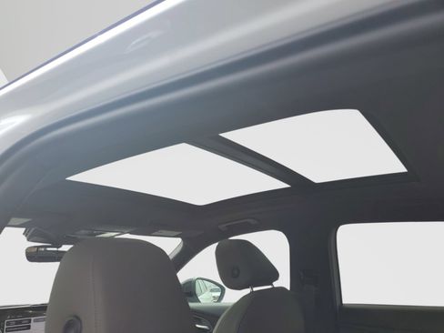 New 2026 Audi Q3 quattro 2.0T AWD/4WD image 14