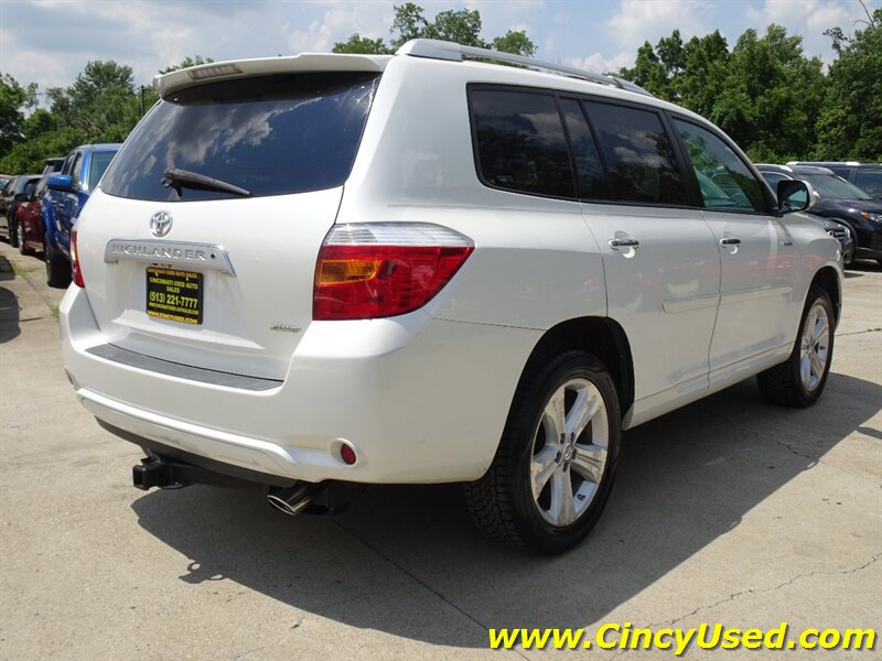 Used 2010 Toyota Highlander Limited w/ Extra Value Pkg 8 AWD/4WD image 6