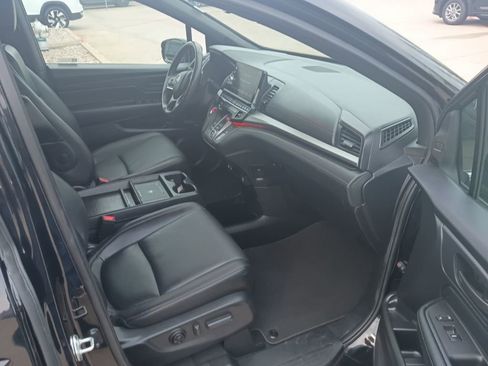 Used 2025 Honda Odyssey Sport-L image 9