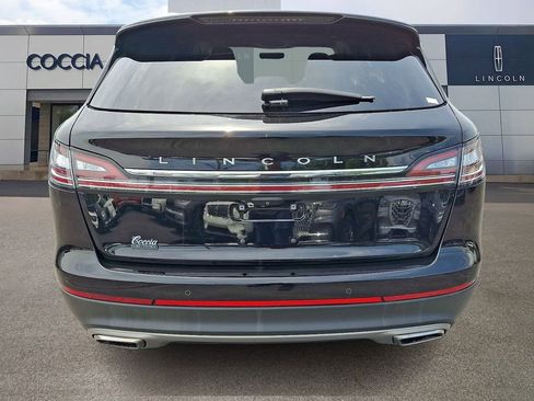 Certified 2023 Lincoln Nautilus AWD image 5
