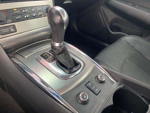Used 2011 INFINITI G37 x Sedan AWD/4WD image 20