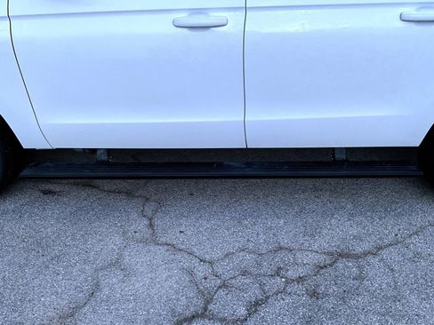 Used 2022 Ford Expedition Max Limited image 10