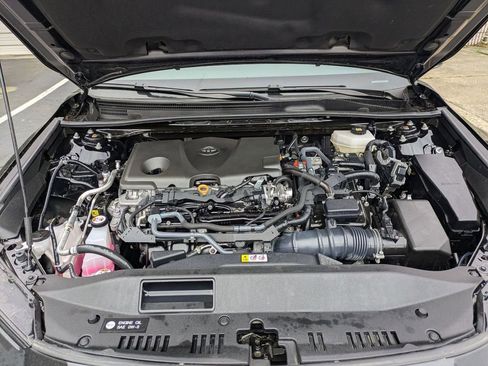 Used 2025 Toyota Camry LE image 35