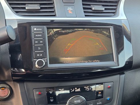 Used 2019 Nissan Sentra SV FWD image 31