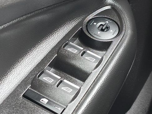 Used 2017 Ford Escape Titanium image 26