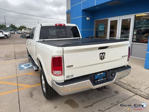 Used 2018 RAM 2500 Laramie image 7
