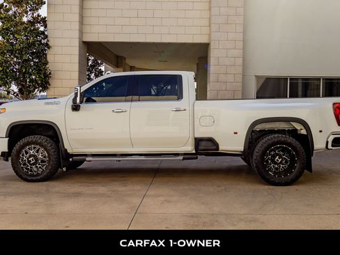 Used 2023 Chevrolet Silverado 3500 High Country w/ Technology Package image 5