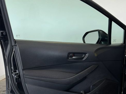 Used 2024 Toyota Corolla LE image 10