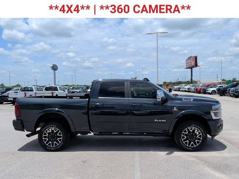 Used 2026 RAM 2500 Limited AWD/4WD image 10