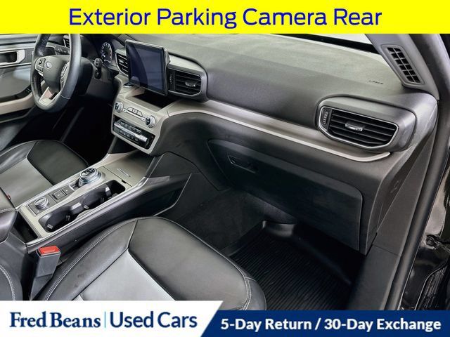 Certified 2023 Ford Explorer XLT w/ Equipment Group 202A AWD/4WD image 36
