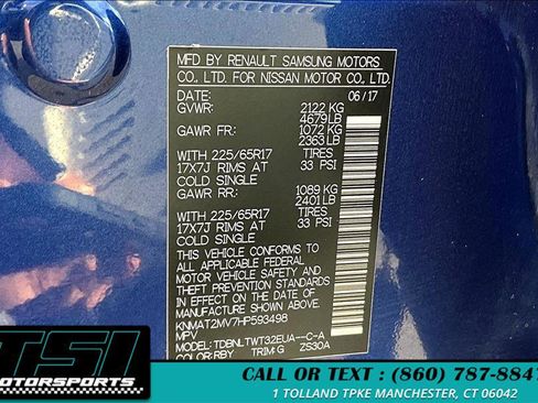 Used 2017 Nissan Rogue SV w/ SV Premium Package image 35