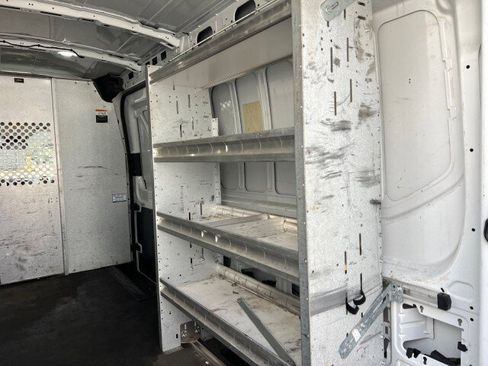 Used 2018 Ford Transit 250 148 Medium Roof image 22