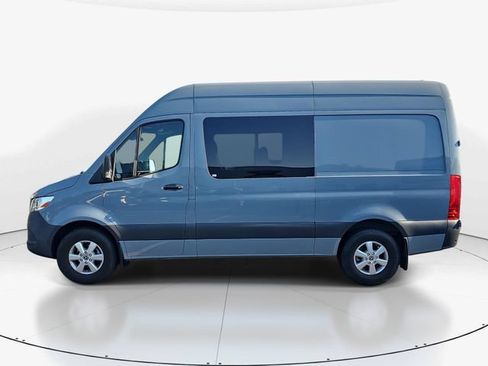 Used 2024 Mercedes-Benz Sprinter 2500 image 6