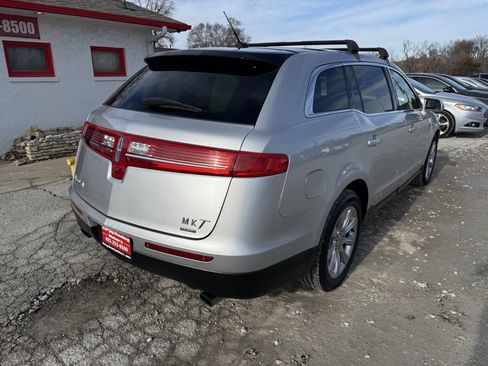 Used 2014 Lincoln MKT AWD w/ Equipment Group 201A image 3