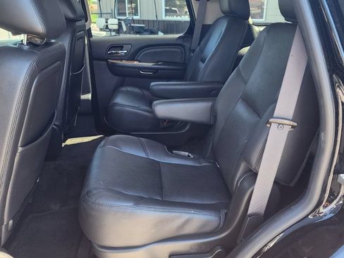 Used 2014 GMC Yukon Denali AWD/4WD image 11
