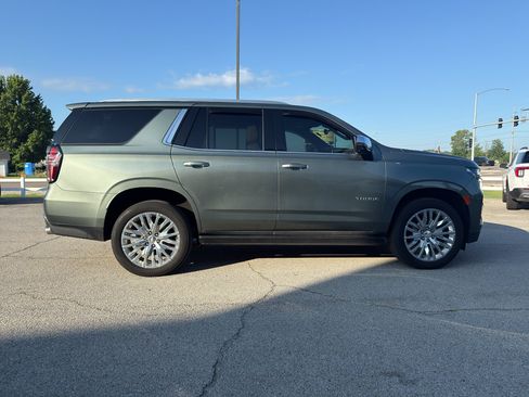 Used 2023 Chevrolet Tahoe Premier AWD/4WD image 6