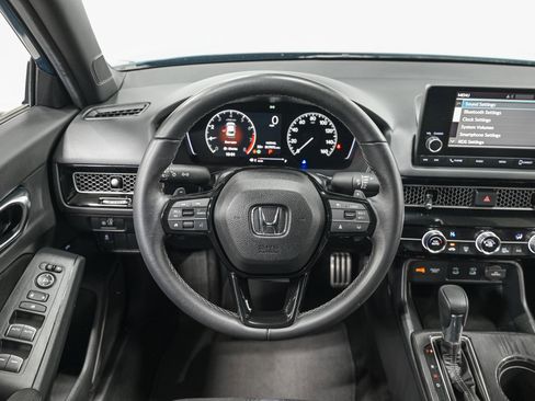 Used 2025 Honda Civic Sport image 16