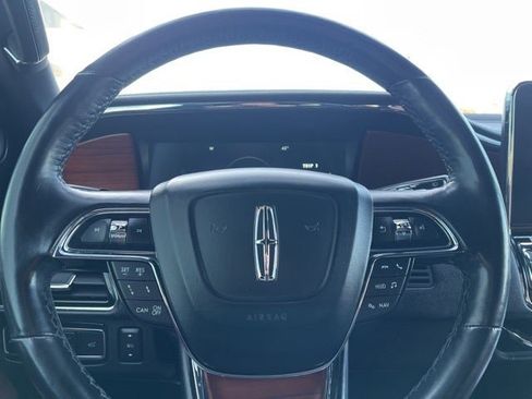 Used 2021 Lincoln Navigator L Reserve w/ Luxury Package image 29