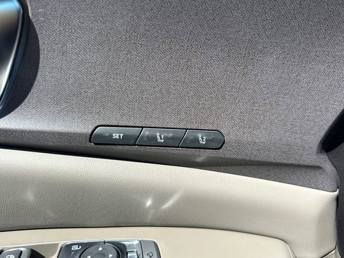 New 2026 Kia Carnival EX FWD image 12