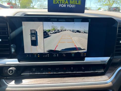 Used 2024 Chevrolet Silverado 2500 LTZ w/ LTZ Premium Package AWD/4WD image 39