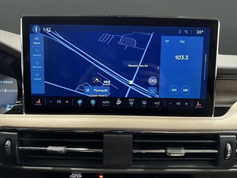 Used 2024 Lincoln Corsair Grand Touring w/ Equipment Group 301A image 10