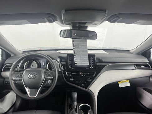 Used 2023 Toyota Camry LE FWD image 30