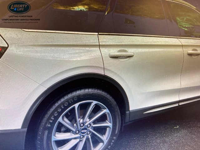 Used 2023 Lincoln Corsair AWD w/ Equipment Group 101A image 10