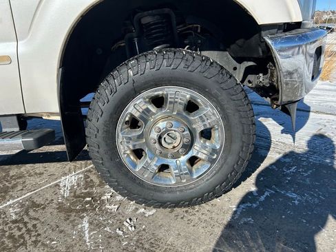 Used 2015 Ford F250 Lariat w/ Lariat Ultimate Package image 34