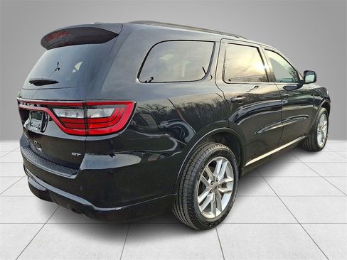 Used 2024 Dodge Durango GT image 4