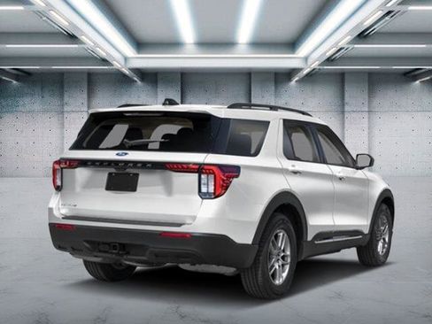 New 2026 Ford Explorer Active image 1