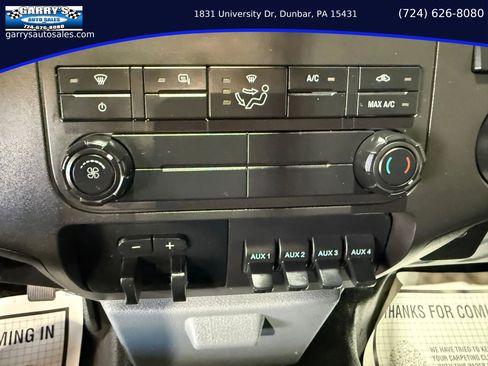 Used 2014 Ford F550 2WD Regular Cab Super Duty image 18