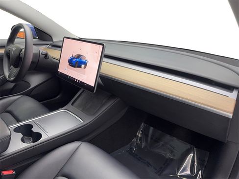 Used 2023 Tesla Model 3 Performance image 52