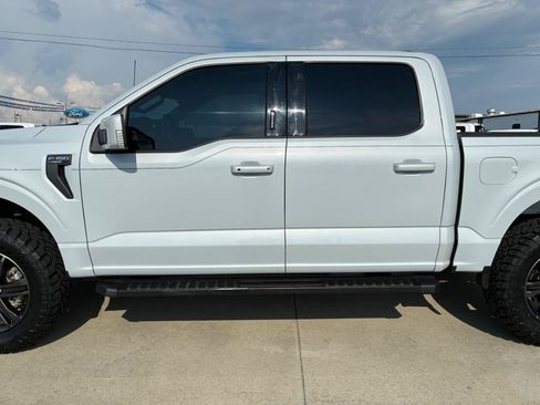 Used 2022 Ford F150 Lariat AWD/4WD image 8