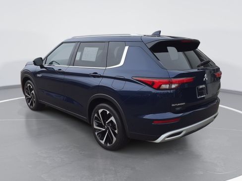 Used 2024 Mitsubishi Outlander SEL AWD/4WD image 5