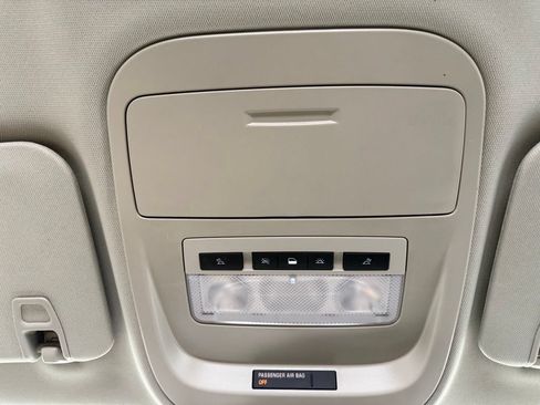 Used 2018 Chevrolet Colorado LT AWD/4WD image 55