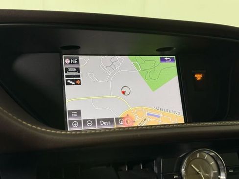 Used 2018 Lexus ES 350 w/ Luxury Package w/Wood Trim image 16