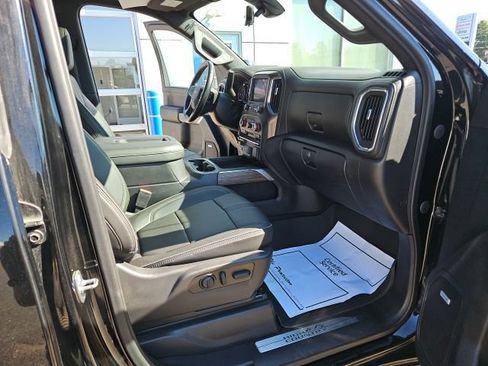 Used 2021 Chevrolet Silverado 3500 High Country AWD/4WD image 28