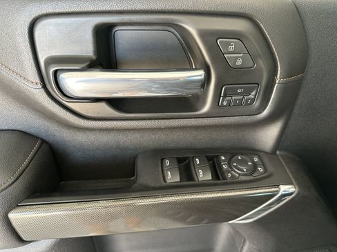 Used 2022 GMC Sierra 2500 AT4 w/ Gooseneck/5TH Wheel Package image 12