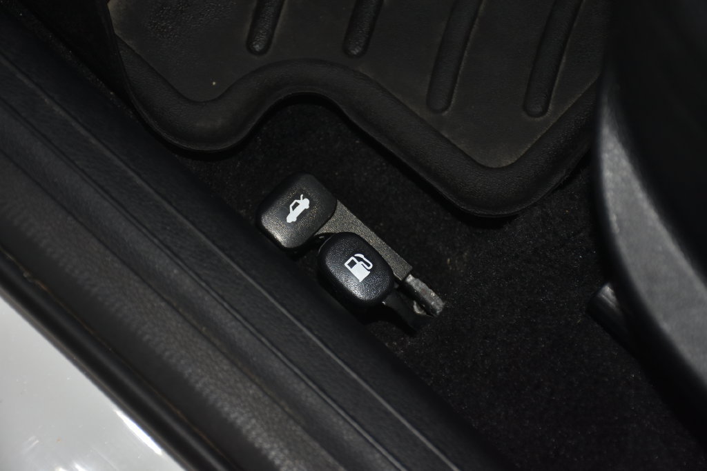 Used 2023 Kia Forte GT FWD image 28