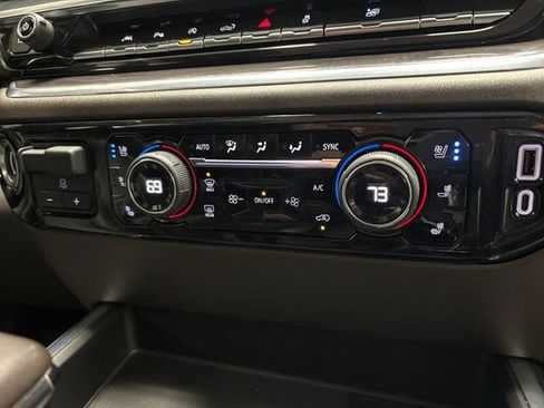 Used 2022 Chevrolet Silverado 1500 LTZ w/ LTZ Premium Package image 62