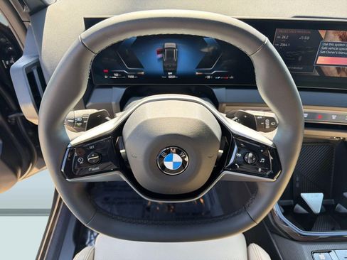 Used 2026 BMW X3 xDrive30 w/ Premium Package image 16