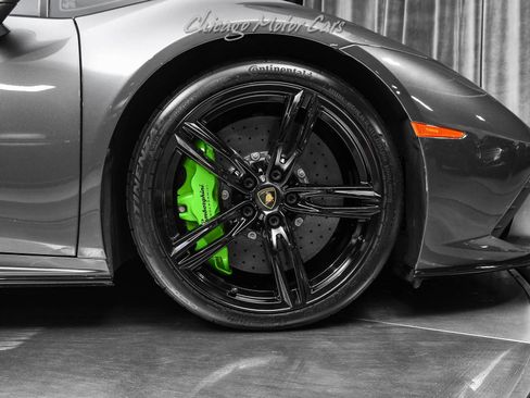 Used 2022 Lamborghini Huracan EVO RWD image 46